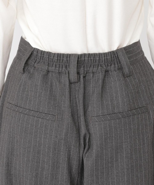 studio CLIP（スタディオクリップ）の「【daily CLIP】TRピンストライプタックパンツ（スラックス・レディース・グレー/ブラック・MEDIUM/LARGE）」の22枚目の写真