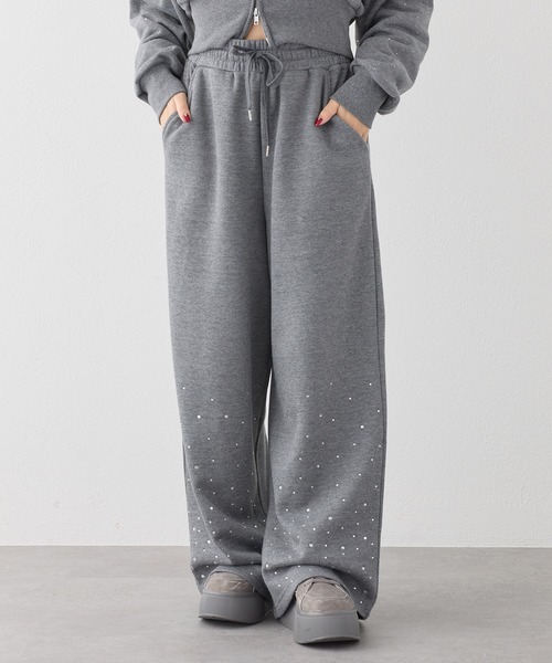 セール】【セットで着れる】ビジュー付きスウェットパンツ（スウェット