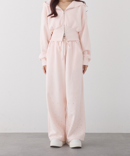 セール】【セットで着れる】ビジュー付きスウェットパンツ（スウェット