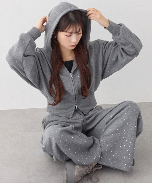 セール】【セットで着れる】ビジュー付きスウェットパンツ（スウェット