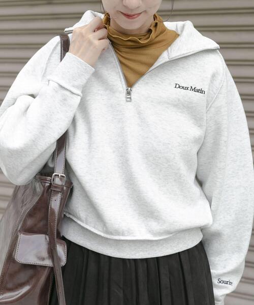 ITEMS URBANRESEARCH（アイテムズ アーバンリサーチ）の「ハーフジップ刺繍スウェット（スウェット・レディース・ネイビー/オートミール・FREE）」の2枚目の写真