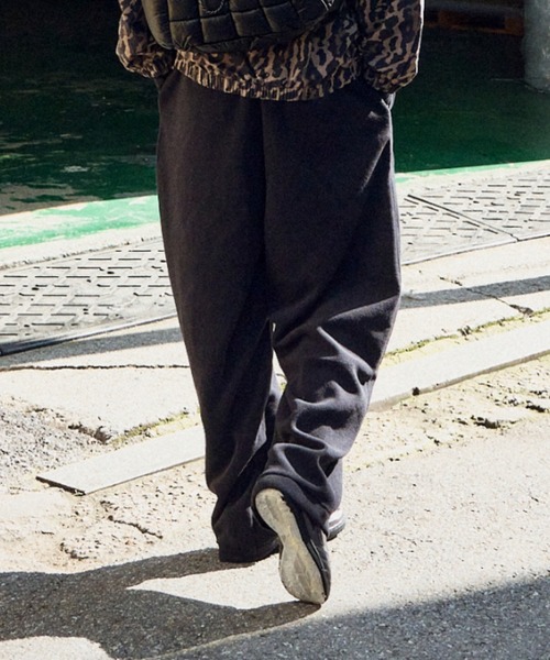 JORDAN BRAND(ジョーダンブランド)の「ジョーダン フライト ウィメンズ フリース パンツ / Jordan Flight Women's Fleece Pants HV0330-010 Black(スウェットパンツ・レディース・ブラック・XS/S/M/L/XL)」の4枚目の写真