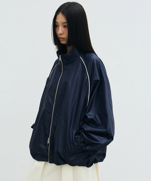 NICK&NICOLE(ニックアンドニコール)の「NICK NICOLE OVERSIZED GROOVY JUMPER_NAVY(ナイロンジャケット・レディース・その他・FREE)」の3枚目の写真
