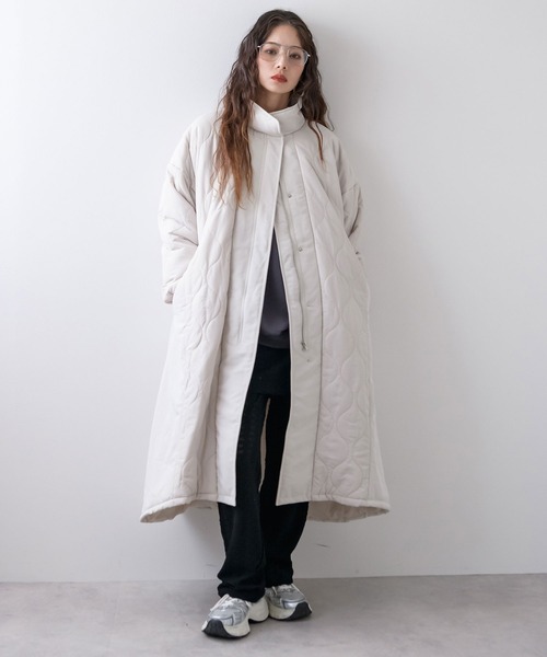 bohmal（ボマール）の「キルト切替スタンドロングコート（その他アウター・レディース・ブラック/アイボリー・MEDIUM）」の8枚目の写真