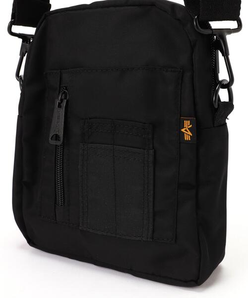 Alpha Industries（アルファインダストリーズ）の「Alpha Industries/アルファインダストリーズ/Crew Carry Bag/クルー キャリー バッグ（ショルダーバッグ・メンズ・ブラック/その他10・F）」の20枚目の写真