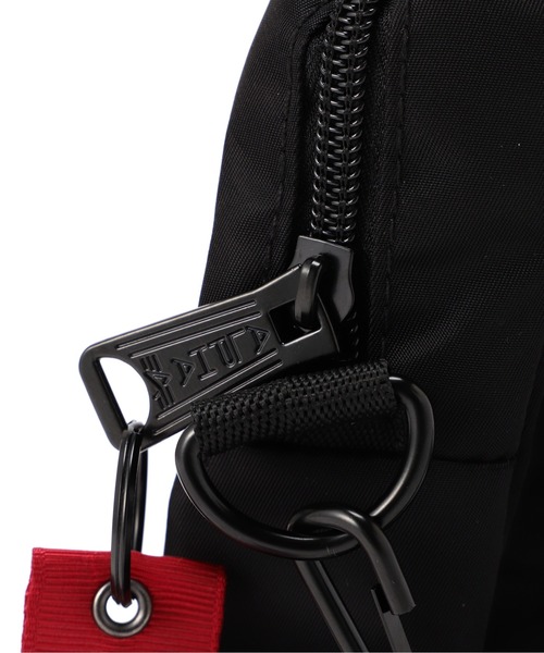 Alpha Industries（アルファインダストリーズ）の「Alpha Industries/アルファインダストリーズ/Crew Carry Bag/クルー キャリー バッグ（ショルダーバッグ・メンズ・ブラック/その他10・F）」の7枚目の写真