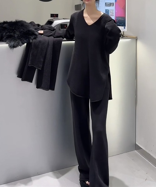 Girly Doll(ガーリードール)の「セットアップ Vネックニット×ワイドパンツ(セットアップ・レディース・ブラック/ダークグレー/ベージュ/ブラウン/キャメル・F)」の14枚目の写真