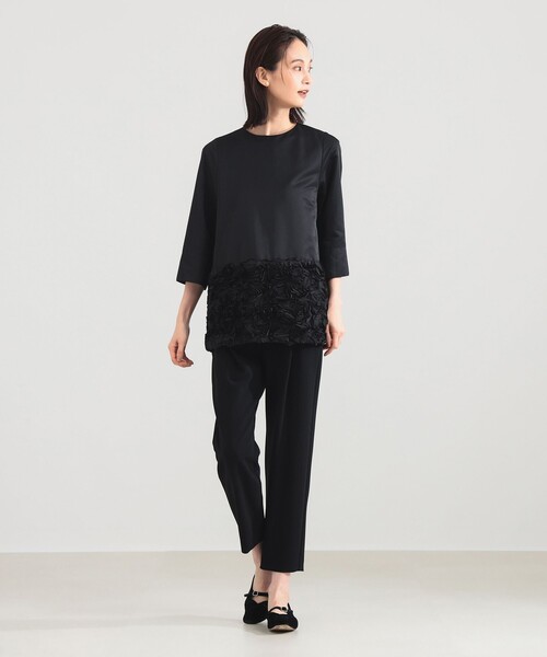 Demi-Luxe BEAMS(デミルクス ビームス)の「【8/6値下げ】フラワー チュニック ブラウス*/オフィスカジュアル・セレモニー(シャツ/ブラウス・レディース・グレイッシュベージュ/ブラック・36/38)」の10枚目の写真