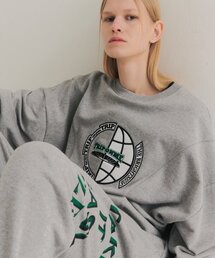 TRIP LE SENS（トリップ ル センス）の「ユニセックス TRIP ON ME スウェットシャツ_GREY（スウェット）」