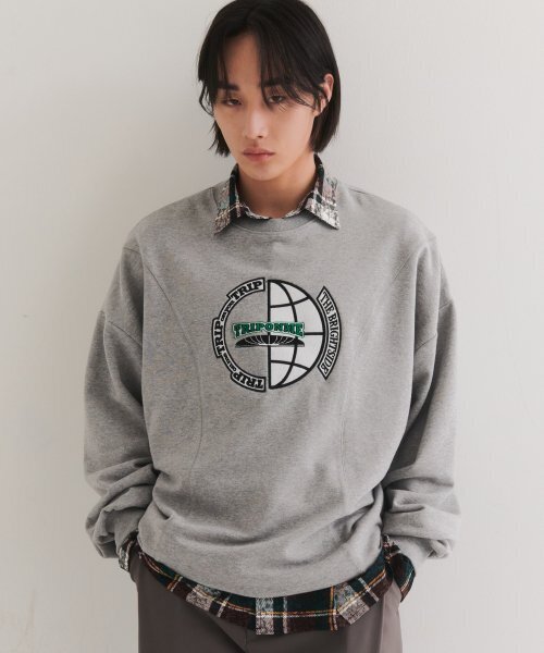TRIP LE SENS(トリップ ル センス)の「ユニセックス TRIP ON ME スウェットシャツ_GREY(スウェット・レディース・その他・LARGE/MEDIUM)」の2枚目の写真