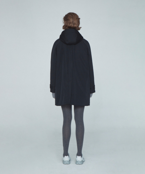Rest&Recreation（レストアンドレクリエーション）の「QUILTED HOOD COAT - BLACK（チェスターコート・レディース・その他・ONE）」の2枚目の写真