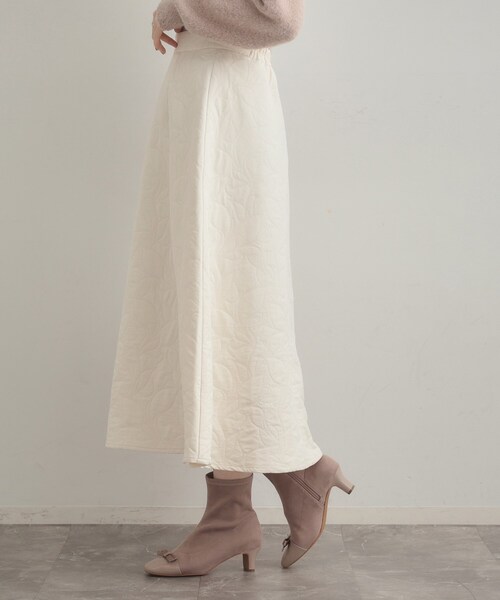 couture brooch（クチュールブローチ）の「【洗える】リーフジャカード フレアスカート（スカート・レディース・ブラック/オフホワイト・38/40/36/42）」の18枚目の写真