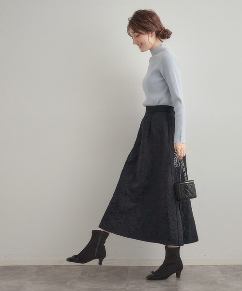 couture brooch（クチュールブローチ）の「【洗える】リーフジャカード フレアスカート（スカート・レディース・ブラック/オフホワイト・38/40/36/42）」の4枚目の写真