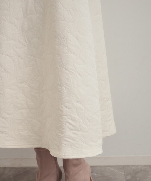 couture brooch（クチュールブローチ）の「【洗える】リーフジャカード フレアスカート（スカート・レディース・ブラック/オフホワイト・38/40/36/42）」の14枚目の写真