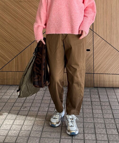 fredy couleur（フレディクルール）の「ピーチストレッチカーブパンツ（その他パンツ・レディース・ブラウン/ブラック・36/38）」の14枚目の写真