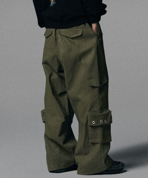 NOT4NERD(ノットフォーナード)の「Twill Cotton Incision Cargo Pants - Khaki(その他パンツ・レディース・その他・MEDIUM/LARGE/X-LARGE)」の1枚目の写真