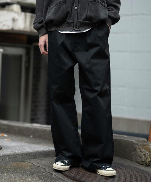 RED KAP(レッドキャップ)の「∴WEGO/別注RED KAPタックワイドチノパンツ(チノパンツ・メンズ・ベージュ/ブラック・MEDIUM/LARGE)」の7枚目の写真