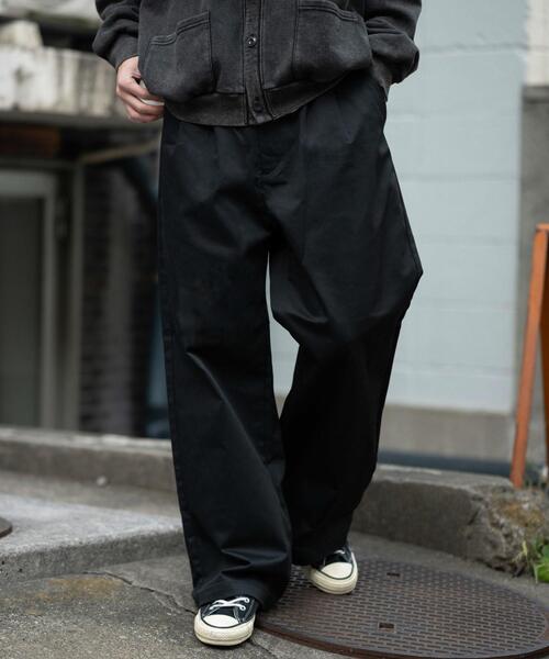 RED KAP(レッドキャップ)の「∴WEGO/別注RED KAPタックワイドチノパンツ(チノパンツ・メンズ・ベージュ/ブラック・MEDIUM/LARGE)」の8枚目の写真