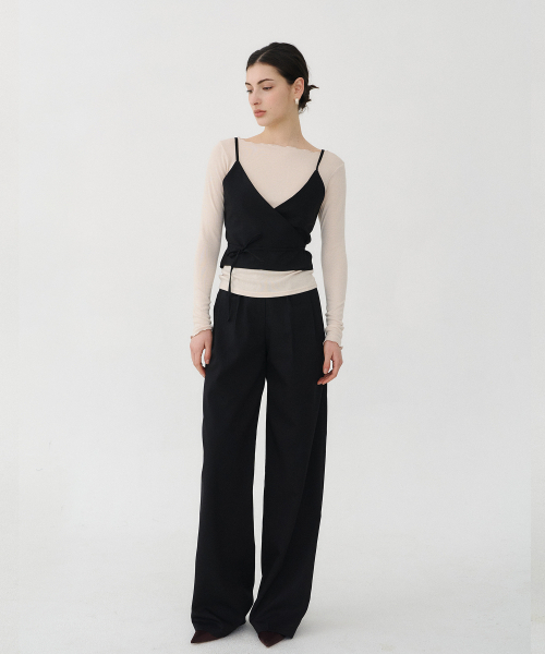 BIBYSEOB（バイバイソプ）の「ツーピンタックワイドスラックスブラック[T51]（スラックス・レディース・ブラック・SMALL/MEDIUM）」の5枚目の写真