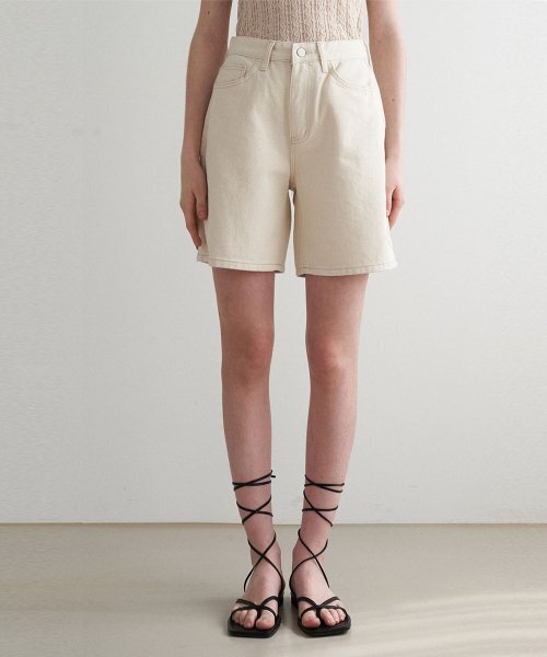ADAUL（アダウル）の「ベーシックコットンショートパンツ - ナチュラル（その他パンツ・レディース・その他・SMALL/MEDIUM/LARGE）」の2枚目の写真