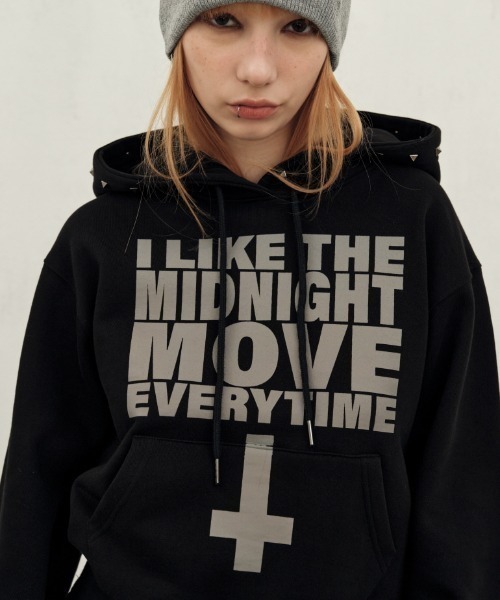 Midnight Move(ミッドナイトムーブ)の「A'GEM/9 × .kom 『MIDNIGHT MOVE/ミッドナイトムーブ』like hood/ライクフードプルオーバーパーカー(パーカー・レディース・グレー/ブラック・FREE)」の5枚目の写真