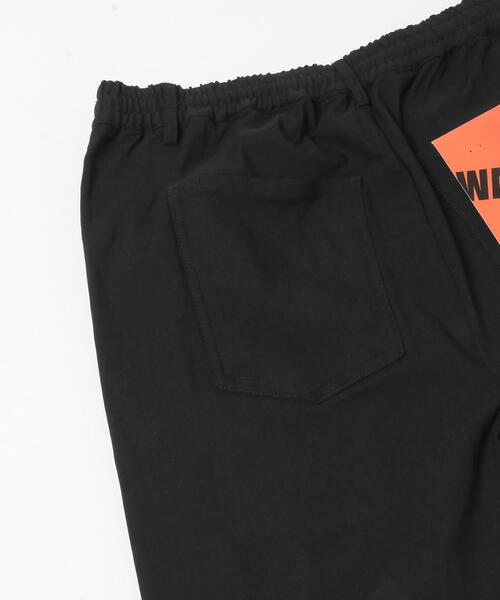 URBAN RESEARCH Sonny Label（アーバンリサーチサニーレーベル）の「裏起毛スリムイージーテーパードパンツ（その他パンツ・メンズ・チャコールグレー/ブラック・LARGE/MEDIUM/SMALL）」の11枚目の写真