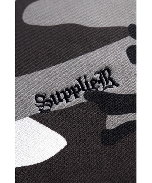 SUPPLIER（サプライヤー）の「ジップフーディ｜Cross Zip Hoodie V2｜SUPPLIER（パーカー・メンズ・ブラック/グレー/グレー系カモフラージュ・SMALL/MEDIUM/XX-LARGE/X-LARGE/LARGE）」の5枚目の写真
