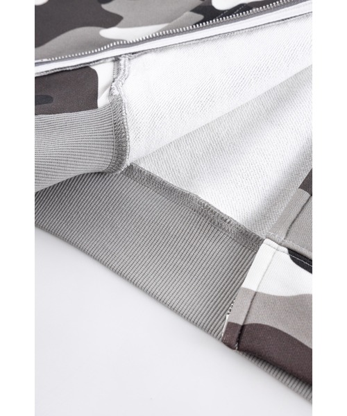 SUPPLIER（サプライヤー）の「ジップフーディ｜Cross Zip Hoodie V2｜SUPPLIER（パーカー・メンズ・ブラック/グレー/グレー系カモフラージュ・SMALL/MEDIUM/XX-LARGE/X-LARGE/LARGE）」の8枚目の写真