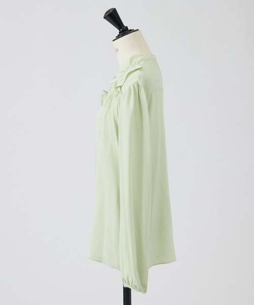 DESIGNWORKS(デザインワークス)の「【N°21/ヌメロ ヴェントゥーノ】リボンブラウス(シャツ/ブラウス・レディース・グリーン/ピンクベージュ・40)」の3枚目の写真
