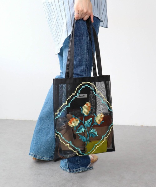 Three Four Time（ｽﾘｰﾌｫｰﾀｲﾑ）の「【Casselini】チュール刺繍トート（トートバッグ・レディース・ブルー/ブラック/アイボリー/レッド・FREE）」の19枚目の写真