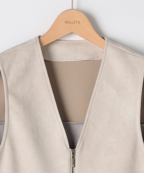 MICO COULIER（ミコクリエ）の「《セレモニー対応》ダブルフェイスフェイクスエードジレ（ブルゾン・レディース・グレイッシュベージュ/チャコールグレー・38）」の14枚目の写真