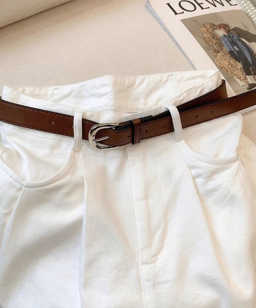 Flugge(フラッジー)の「タック入りチノパンツ(チノパンツ・レディース・ベージュ/ホワイト・LARGE/MEDIUM)」の5枚目の写真