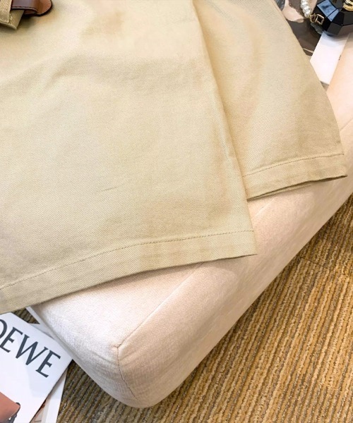 Flugge(フラッジー)の「タック入りチノパンツ(チノパンツ・レディース・ベージュ/ホワイト・LARGE/MEDIUM)」の6枚目の写真