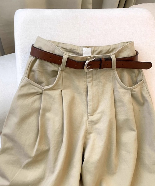 Flugge(フラッジー)の「タック入りチノパンツ(チノパンツ・レディース・ベージュ/ホワイト・LARGE/MEDIUM)」の7枚目の写真