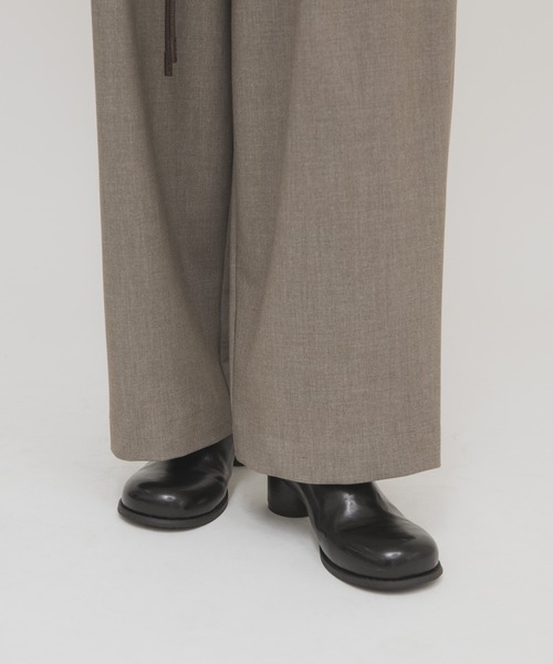 KBF（ケイビーエフ）の「プランプトゥサボミュール（サンダル・レディース・ブルー/ブラック・37/38/36）」の5枚目の写真