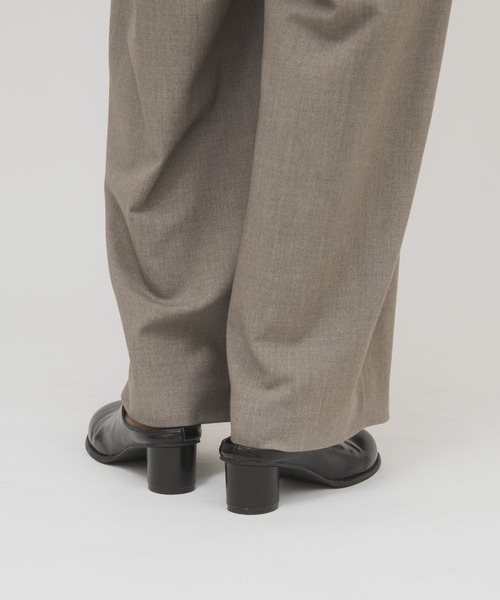 KBF（ケイビーエフ）の「プランプトゥサボミュール（サンダル・レディース・ブルー/ブラック・37/38/36）」の7枚目の写真