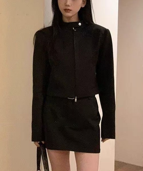 WEGO（ウィゴー）の「WEGO/Y2Kスリムクロップドジャケット（ノーカラージャケット・レディース・ブラック・LARGE/MEDIUM）」の4枚目の写真