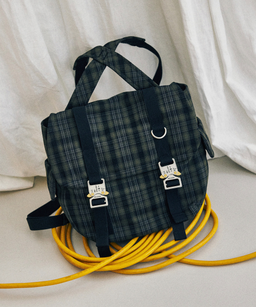 NILLRING(ニルリン)の「5PM30 Backpack Check _ Khaki(バックパック/リュック・レディース・その他・FREE)」の1枚目の写真