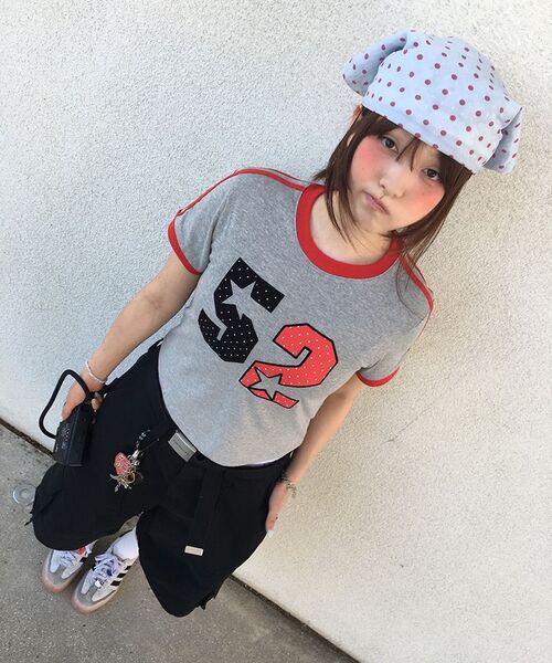 AMESWORLDWIDE（アメスワールドワイド）の「A NUMBERING LINETAPE DOT TEE GREY（Tシャツ/カットソー・レディース・その他・FREE）」の3枚目の写真