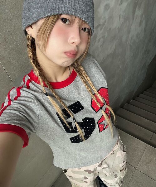 AMESWORLDWIDE（アメスワールドワイド）の「A NUMBERING LINETAPE DOT TEE GREY（Tシャツ/カットソー・レディース・その他・FREE）」の4枚目の写真