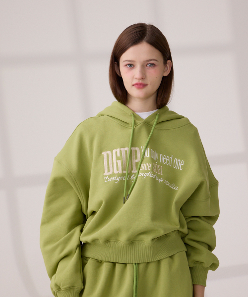 DANGLEDROP(ダングルドロップ)の「DGDP YOU NEED刺繍クロップフードオリーブグリーン(パーカー・レディース・その他・S/M)」の7枚目の写真