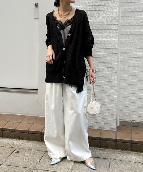 DouDou(ドゥドゥ)の「【SAKURA企画カラーあり】ショート丈アシメレースキャミ(シャツ/ブラウス・レディース・グレー/ブラック/アイボリー/ブラック系その他/ホワイト系その他・FREE)」の7枚目の写真