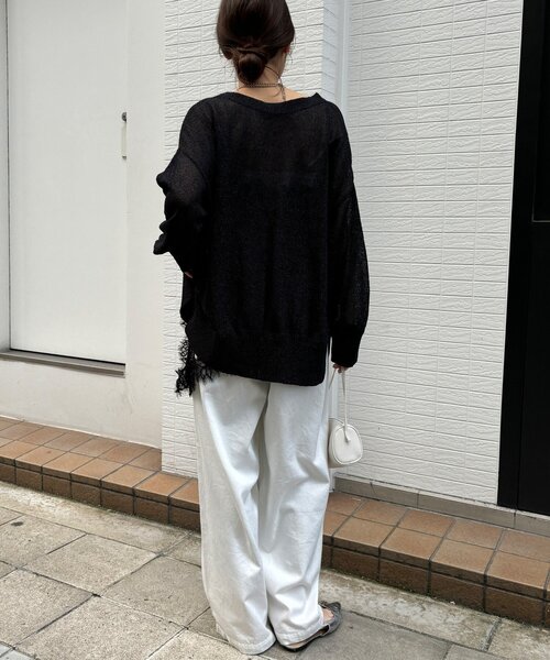 DouDou(ドゥドゥ)の「【SAKURA企画カラーあり】ショート丈アシメレースキャミ(シャツ/ブラウス・レディース・グレー/ブラック/アイボリー/ブラック系その他/ホワイト系その他・FREE)」の9枚目の写真
