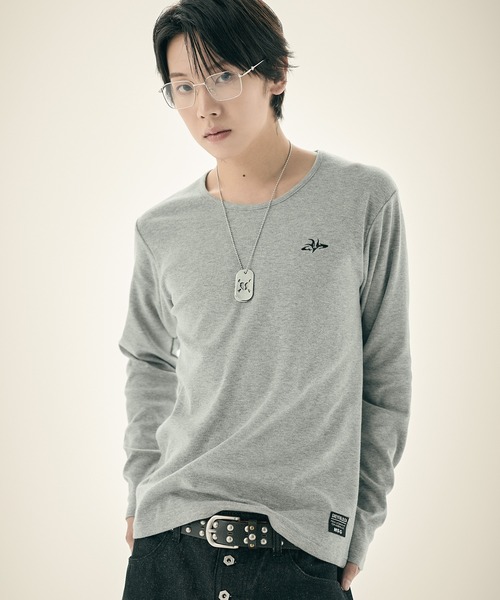 MSG(エムエスジー)の「ルーズネックワンポイントリブロンT 長袖(Tシャツ/カットソー・メンズ・ブラック/杢グレー/ホワイト・S/M/L/XL)」の3枚目の写真
