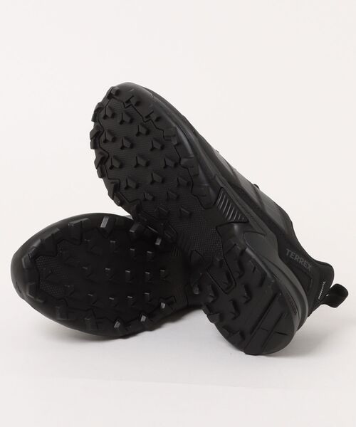 adidas（アディダス）の「《adidas》TERREXEASTRAIL3CLIMA（スニーカー・メンズ・ブラック×ブラック・26.0cm/26.5cm/27.0cm/27.5cm/25.5cm/28.0cm）」の3枚目の写真