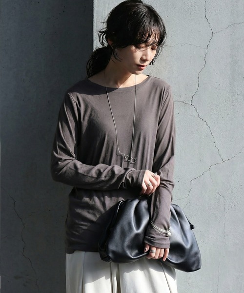 antiqua（アンティカ）の「綿100 Uネック シアーロンT（Tシャツ/カットソー・レディース・ブラック/チャコールグレー/ブルー/ホワイト/ライム/ピンク・P/R）」の17枚目の写真
