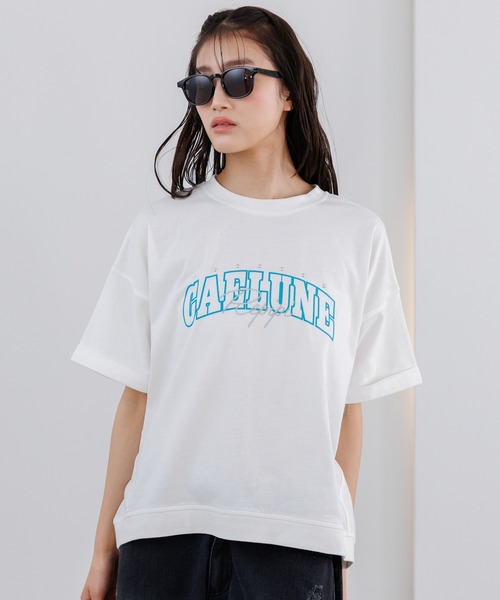repipi armario(レピピ アルマリオ)の「【綿100%】キラキラカレッジTee(Tシャツ/カットソー・キッズ・ピンク/オフホワイト/サックスブルー/ブラック/イエロー/グレー・MEDIUM/SMALL/LARGE)」の2枚目の写真