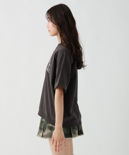 repipi armario(レピピ アルマリオ)の「【綿100%】キラキラカレッジTee(Tシャツ/カットソー・キッズ・ピンク/オフホワイト/サックスブルー/ブラック/イエロー/グレー・MEDIUM/SMALL/LARGE)」の22枚目の写真