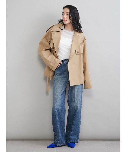 Mila Owen(ミラオーウェン)の「ショートトレンチコート(トレンチコート・レディース・レッド/キャメル/ライトベージュ・1/0)」の17枚目の写真