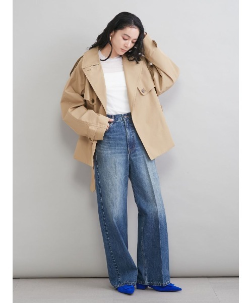 Mila Owen(ミラオーウェン)の「ショートトレンチコート(トレンチコート・レディース・レッド/キャメル/ライトベージュ・1/0)」の18枚目の写真